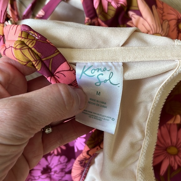 Kona Sol, h&m & more Medium swimsuit bundle floral halter one piece, scallop top - Picture 9 of 12